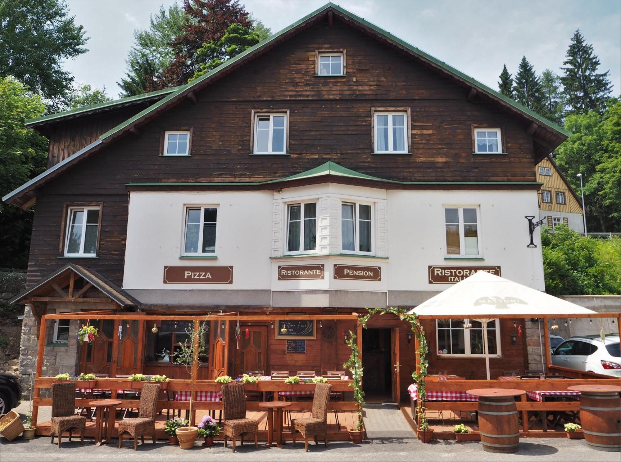 Penzion Sofinata & Pizzeria Špindlerŭv Mlýn Szoba fotó